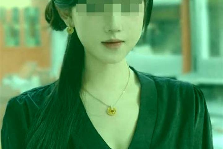 Olivia, 25 — Escort in Fengjing, China