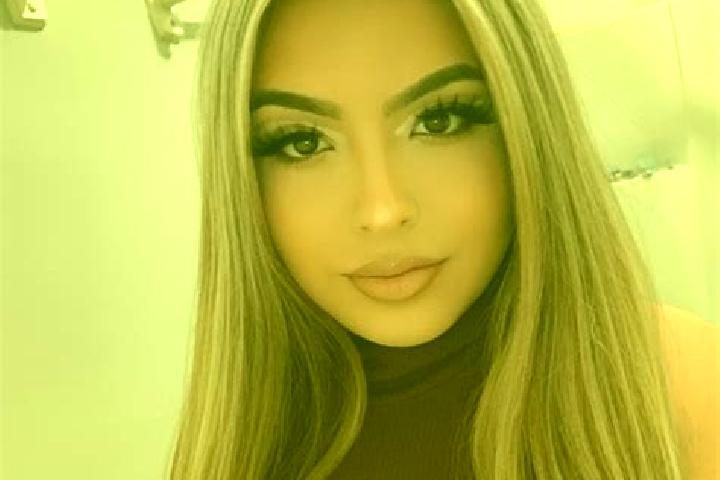 Olivia, 26, a blonde amber-eyed latina companion based in Urug Hilir. Offering Prostate Massage, Roleplay, GFE, A-Level, Fetish. Available for incall and out...