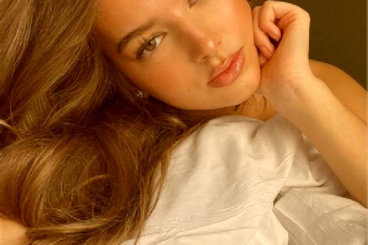 Olivia, 26, a chestnut hazel-eyed european companion based in Argamasilla de Calatrava. Offering Deep French Kissing, CIM, Massage. Available for incall and ...