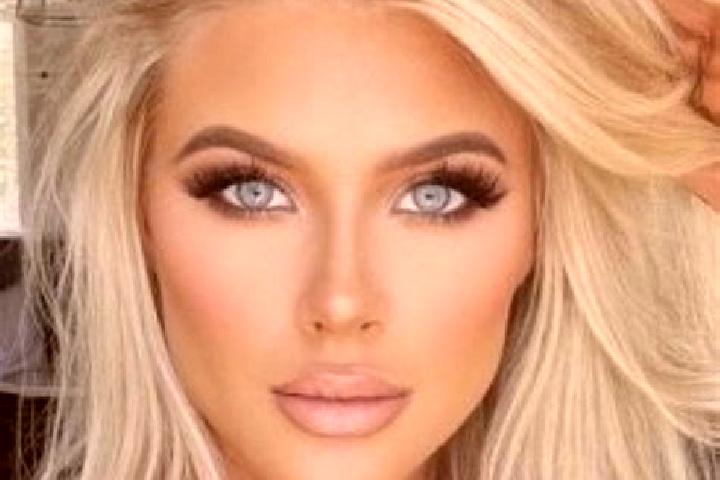 Olivia, 26, a platinum blonde blue-eyed middle eastern companion based in Gbalekro. Offering Overnight, Fetish, Party Girl, Dinner Date. Available for incall...