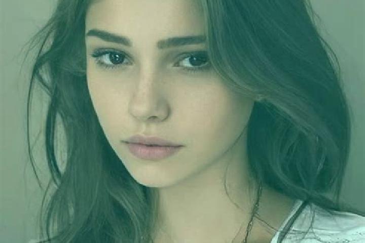 Olivia, 26, a red grey-eyed slavic companion based in Antsirabe Afovoany. Offering Duos, OWO, 69, CIM. Available for incall and outcall, overnight bookings a...