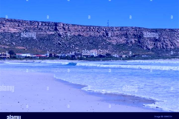 Olivia, 26 — Escort in Elandsbaai, South Africa