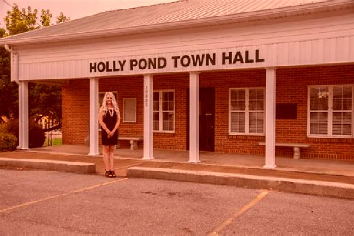 Olivia, 26 — Escort in Holly Pond, United States