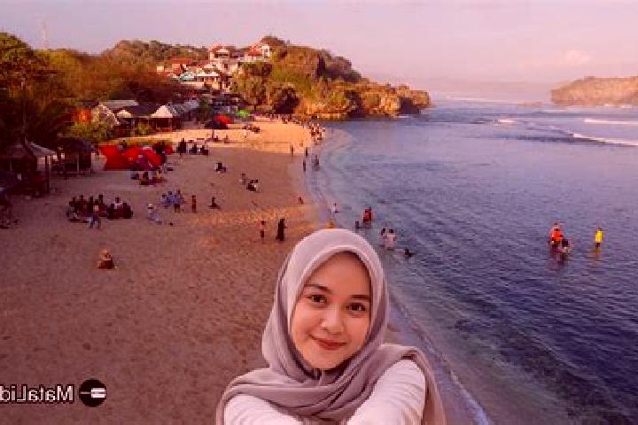 Olivia, 26 — Escort in Malausma Kidul, Indonesia