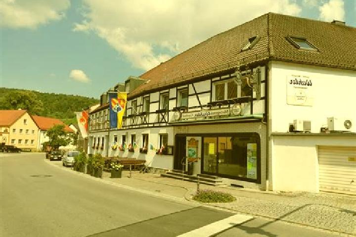 Olivia, 26 — Escort in Muenchsteinach, Germany