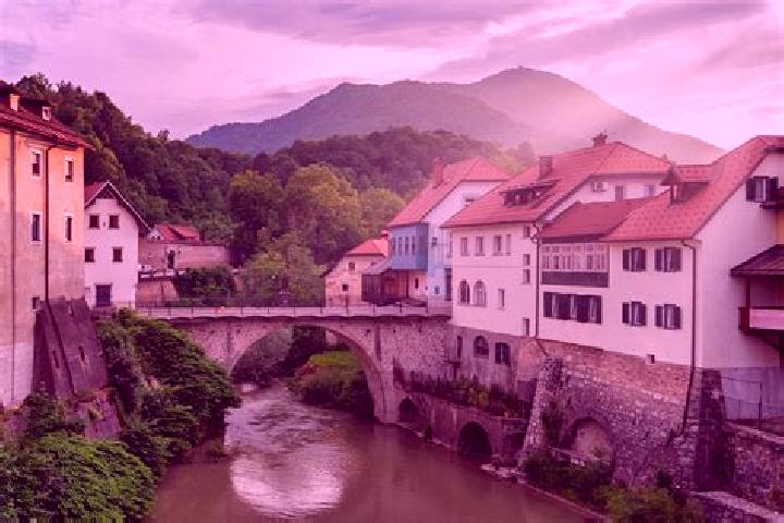 Olivia, 26 — Escort in Rence, Slovenia