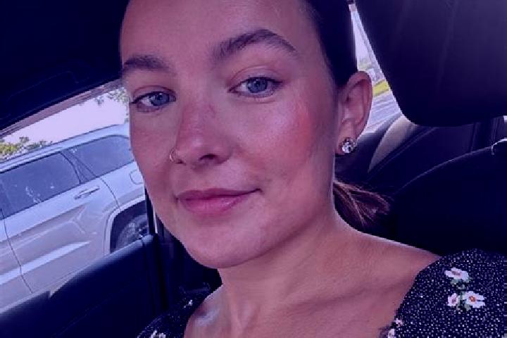 Olivia, 26 — Escort in Richlands, United States