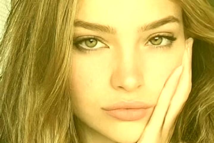 Olivia, 27, a auburn hazel-eyed slavic companion based in Swiecie. Offering Party Girl, Roleplay, Deep French Kissing. Available for incall and outcall, day ...