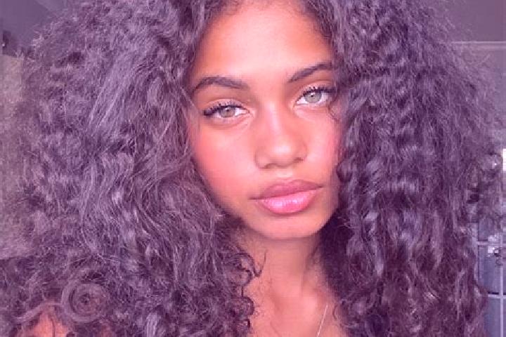Olivia, 27, a black dark-eyed ebony companion based in Bregy. Offering Party Girl, Dinner Date, 69. Available for incall and outcall, day and evening dates.