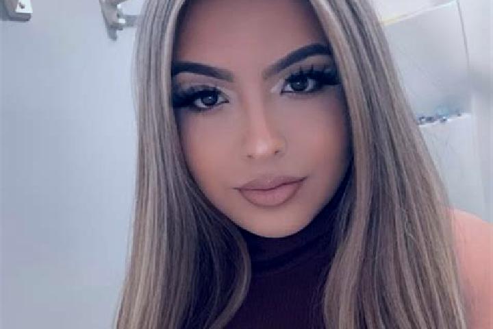 Olivia, 27, a blonde dark-eyed latina companion based in Arizona City. Offering A-Level, OWO, Prostate Massage, 69, Fetish. Available for incall and outcall,...