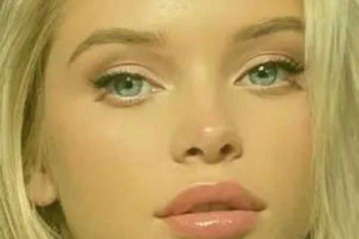 Olivia, 27, a dark blonde blue-eyed mediterranean companion based in Clitheroe. Offering Roleplay, Duos, Dinner Date, CIM, Tantra. Available for incall and o...