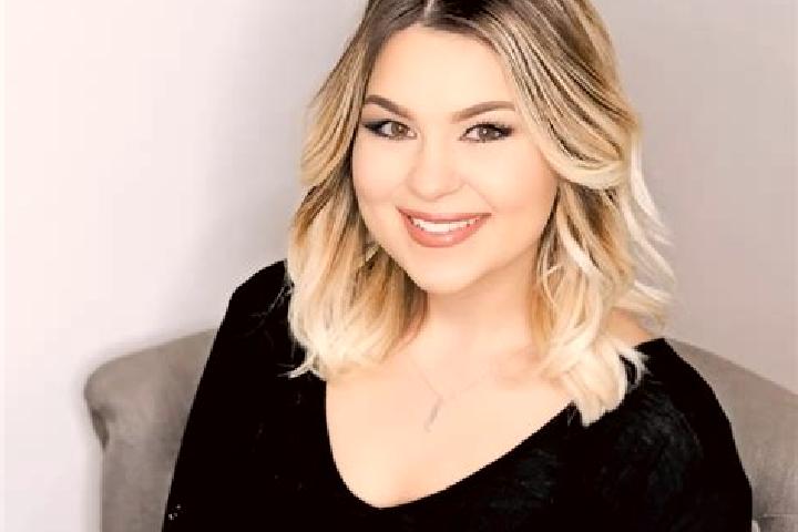 Olivia, 27 — Escort in Barataria, United States