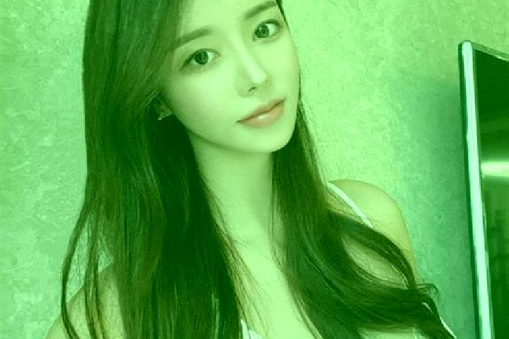 Olivia, 27 — Escort in Hujigou, China