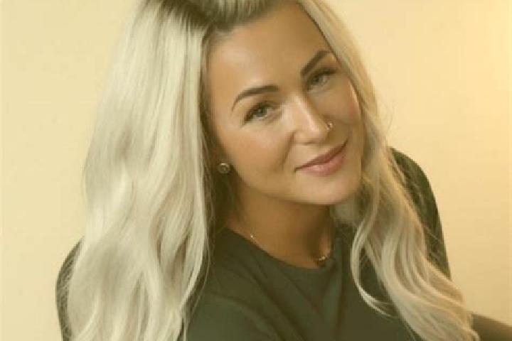 Olivia, 27 — Escort in Sakvice, Czech Republic