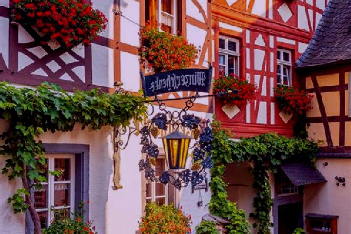 Olivia, 27 — Escort in Stodtlen, Germany