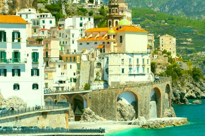 Olivia, 27 — Escort in Valle Bernardo, Italy