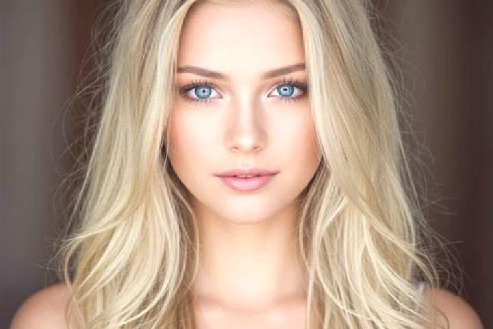 Olivia, 28, a blonde amber-eyed mixed companion based in Kardia. Offering Couples, Domination, Overnight. Available for incall and outcall, overnight booking...
