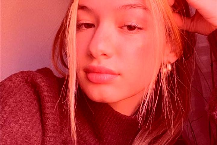 Olivia, 28, a blonde brown-eyed asian companion based in Praetis. Offering Duos, Couples, Fetish. Available for incall and outcall, day and evening dates.