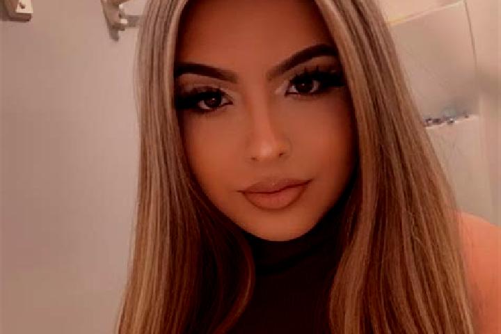 Olivia, 28, a blonde brown-eyed latina companion based in Ojus. Offering Girlfriend Experience, Tantra, Erotic Massage, Fetish. Available for incall and outc...