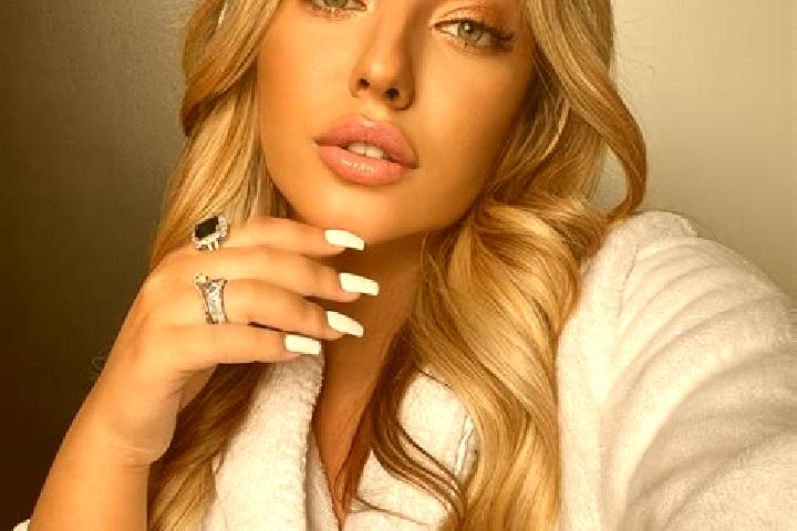 Olivia, 28, a dark blonde amber-eyed latina companion based in Turgutreis. Offering GFE, CIM, Erotic Massage, Girlfriend Experience. Available for incall and...