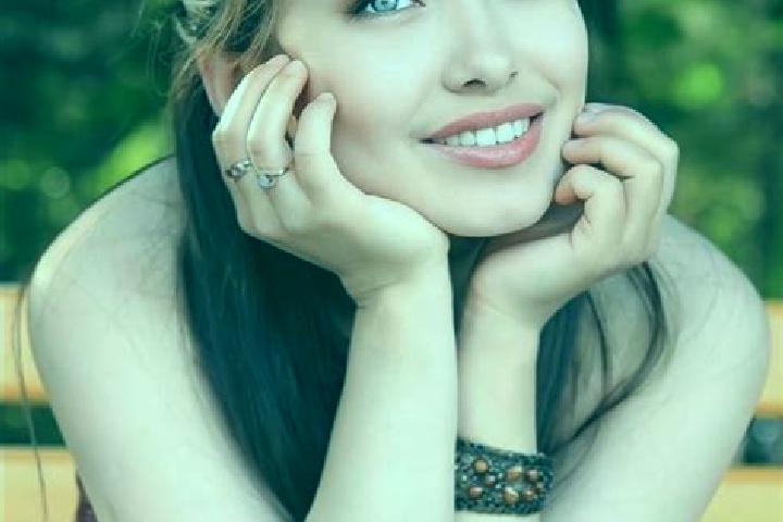 Olivia, 28, a red blue-eyed asian companion based in Sumbergebang. Offering Prostate Massage, Tantra, Party Girl. Available for incall and outcall, day and e...