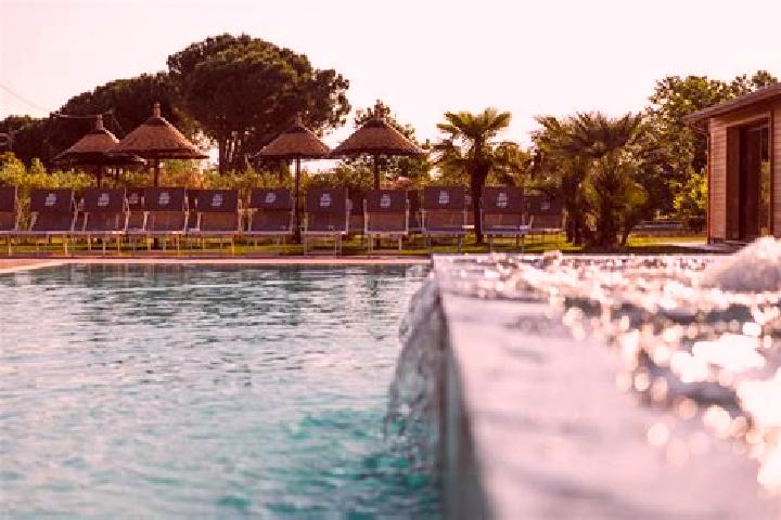 Olivia, 28 — Escort in Solarolo, Italy
