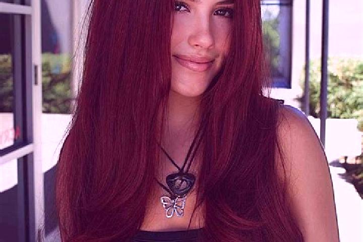 Olivia, 29, a auburn dark-eyed european companion based in Sfaranda. Offering Erotic Massage, Travel Companion, Party Girl, Tantra. Available for incall and ...