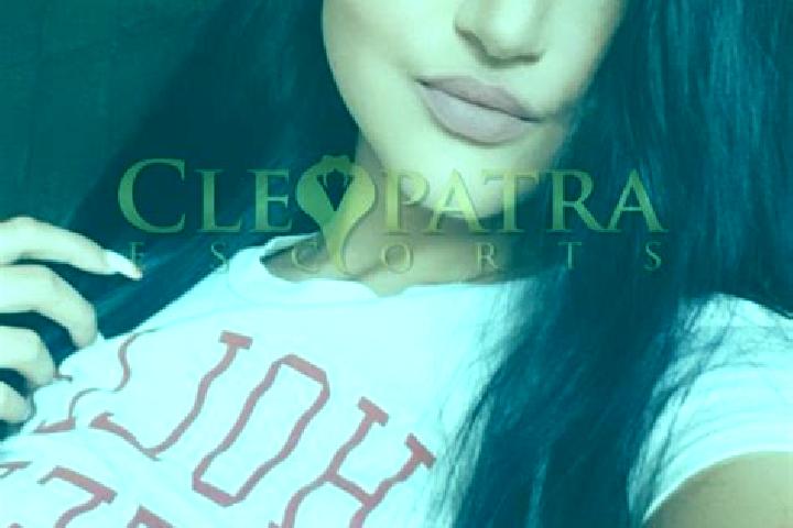 Olivia, 29, a black dark-eyed european companion based in Pedrito [Estacion]. Offering Girlfriend Experience, Fetish, Roleplay, Tantra, OWO. Available for in...