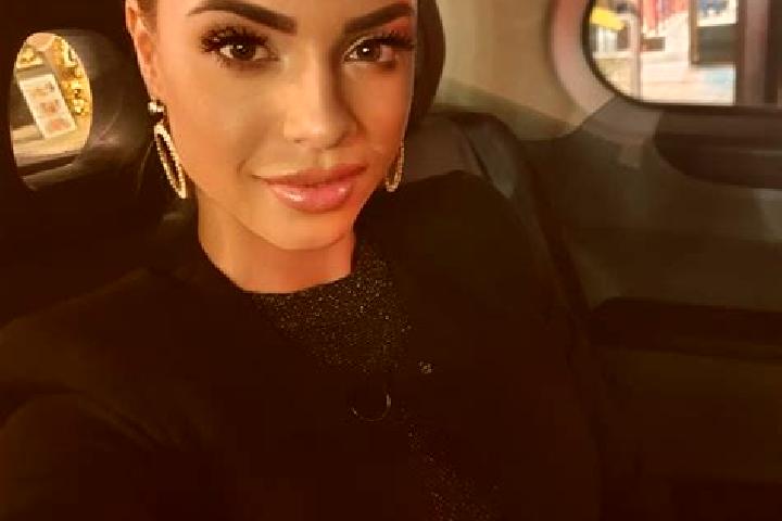 Olivia, 29, a black dark-eyed european companion based in Sogliano Cavour. Offering BDSM, A-Level, OWO, Dinner Date. Available for incall and outcall, day an...