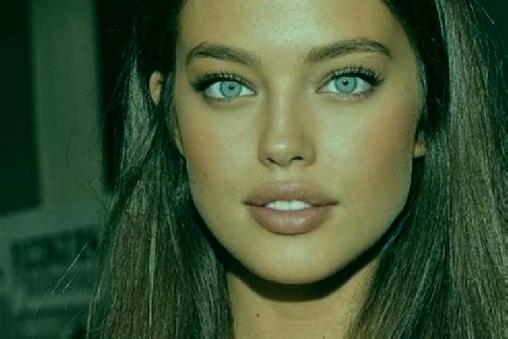 Olivia, 29, a chestnut grey-eyed caucasian companion based in Severac-le-Chateau. Offering Party Girl, Domination, Duos, Dinner Date. Available for incall an...