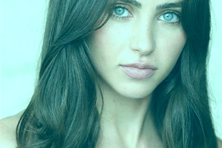 Olivia, 29, a red brown-eyed indian companion based in Wingles. Offering Dinner Date, Prostate Massage, Tantra. Available for incall and outcall, day and eve...