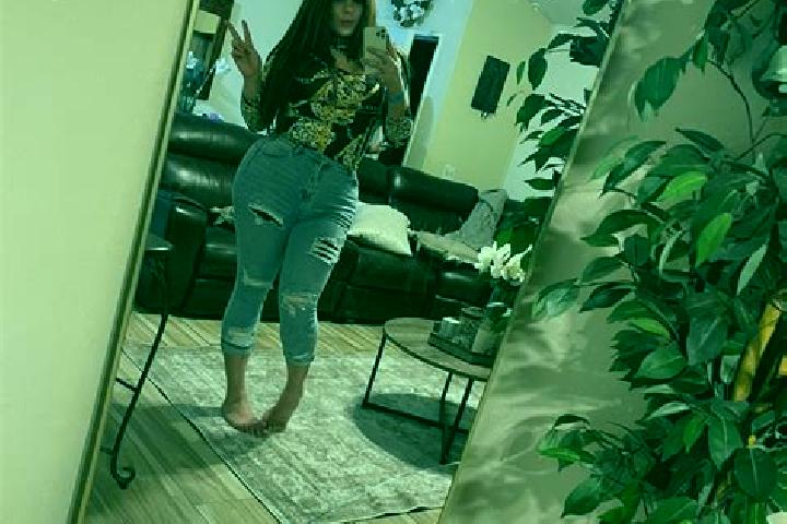 Olivia, 29 — Escort in Blue Mound, United States