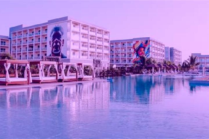 Olivia, 29 — Escort in Caibarien, Cuba