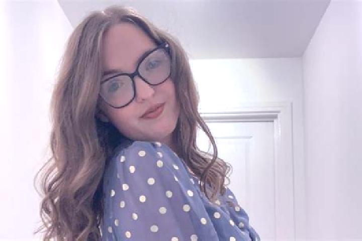 Olivia, 29 — Escort in Grange, Ireland