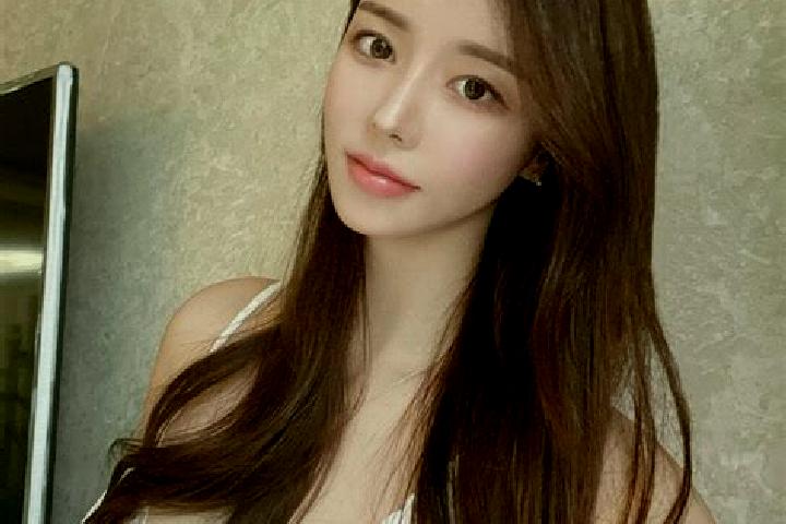 Olivia, 29 — Escort in Jianchangdao, China