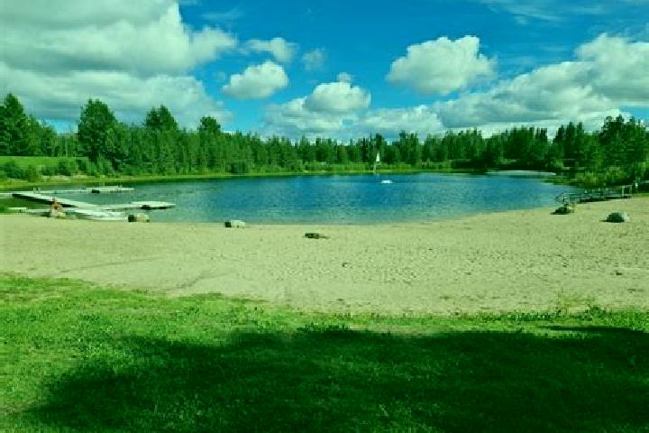 Olivia, 29 — Escort in Pyhaeselkae, Finland