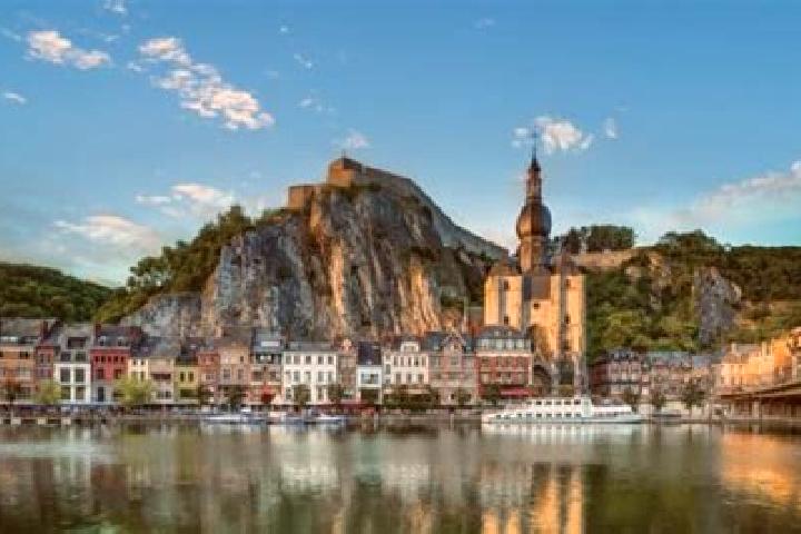 Olivia, 30 — Escort in Neufchateau, Belgium