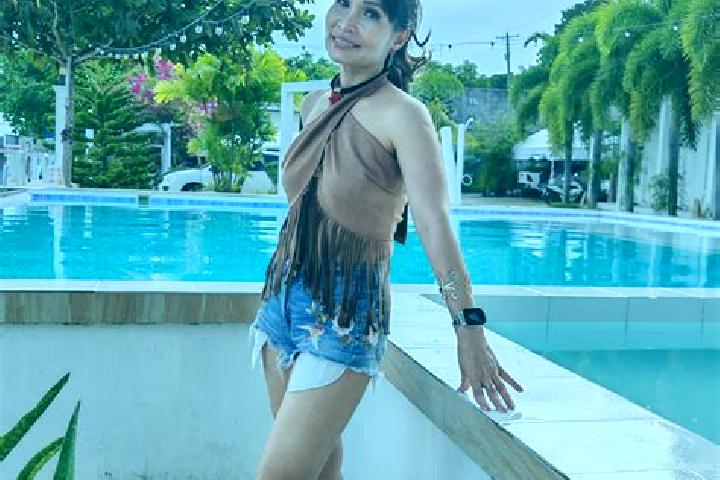 Olivia, 30 — Escort in New Cebu, Philippines