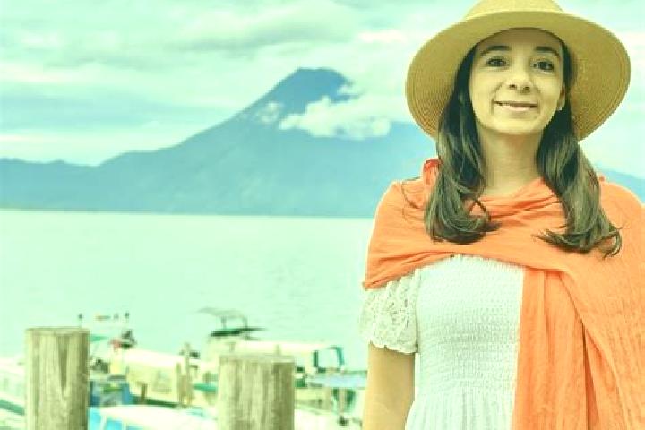 Olivia, 30 — Escort in Sumpango, Guatemala