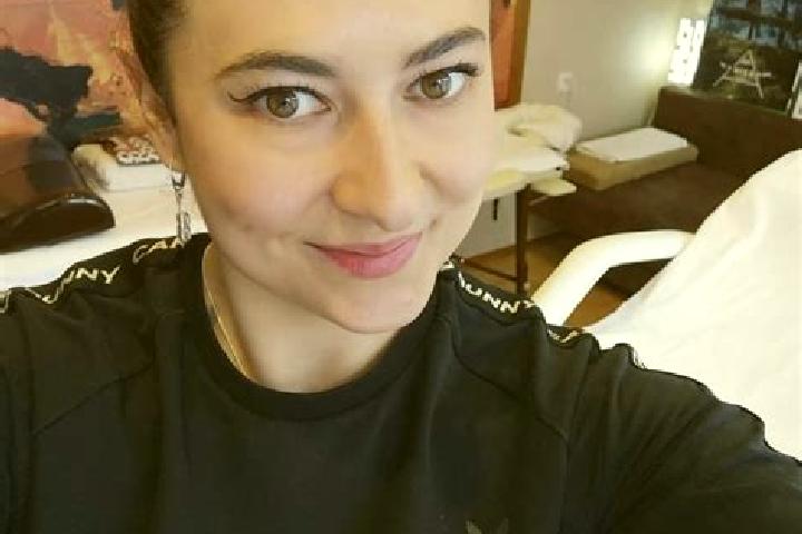 Olivia, 31, a black brown-eyed european companion based in Isola di Fondra. Offering Overnight, Travel Companion, Couples, Domination. Available for incall a...