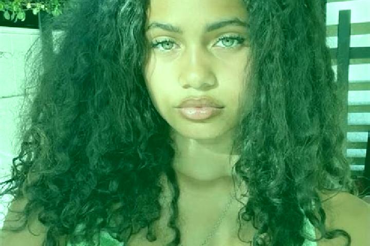 Olivia, 31, a red green-eyed mixed companion based in Al Juwayyidah. Offering BDSM, Massage, Tantra, Deep French Kissing. Available for incall and outcall, d...