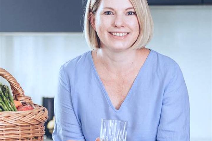 Olivia, 31 — Escort in Glott, Germany