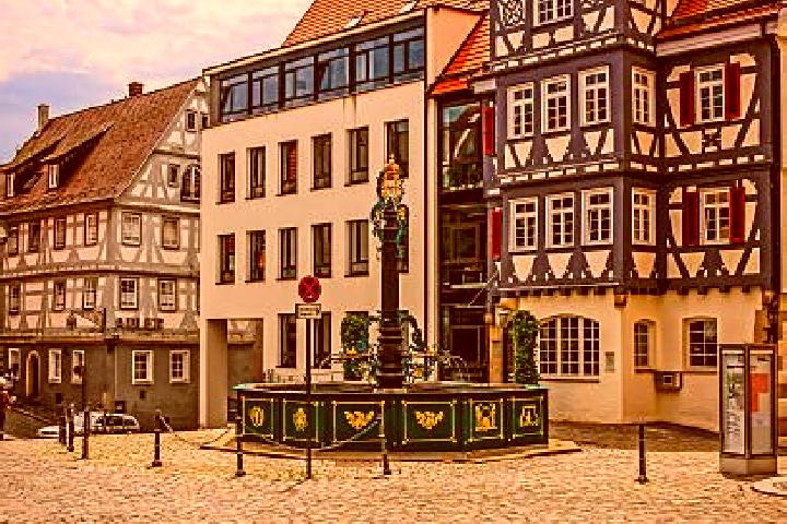 Olivia, 31 — Escort in Nurtingen, Germany