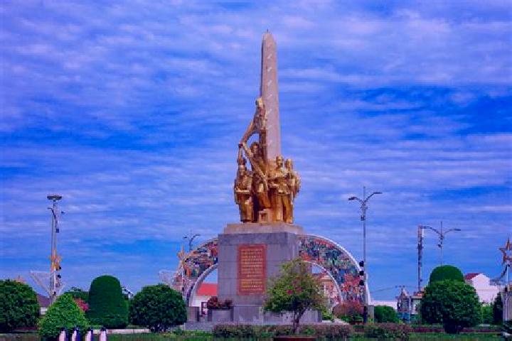 Olivia, 31 — Escort in Tra Vinh, Vietnam