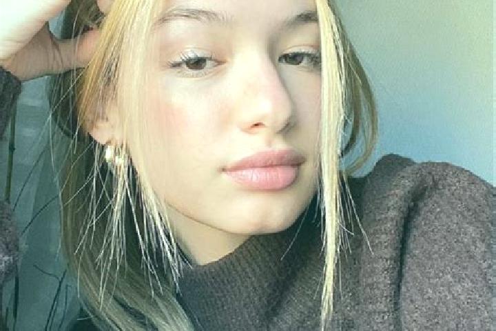 Olivia, 32, a blonde brown-eyed middle eastern companion based in Trivero-Prativero-Ponzone. Offering Dinner Date, BDSM, Travel Companion. Available for inca...