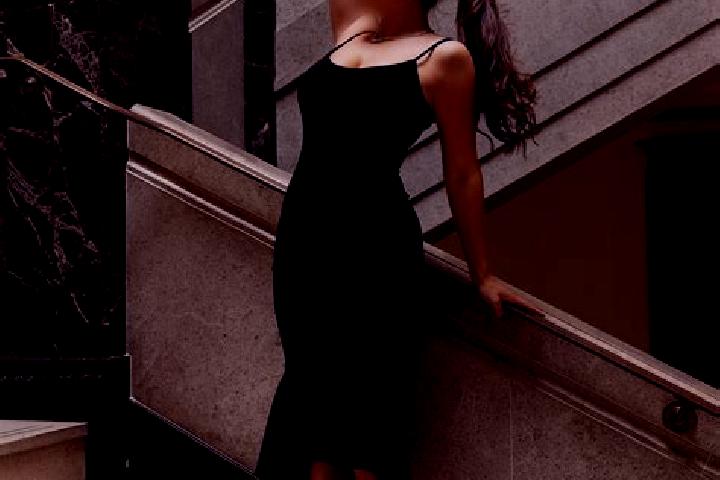 Olivia, 32, a brunette amber-eyed latina companion based in Mikulcice. Offering Fetish, Overnight, 69, Massage. Available for incall and outcall, overnight b...