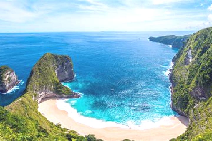 Olivia, 32 — Escort in Bonsari, Indonesia