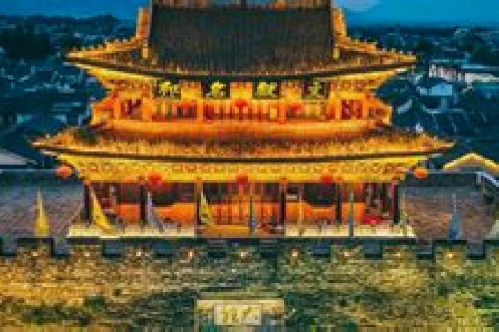 Olivia, 32 — Escort in Dali Old Town, China