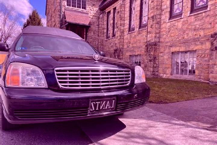 Olivia, 32 — Escort in Lantz, Canada