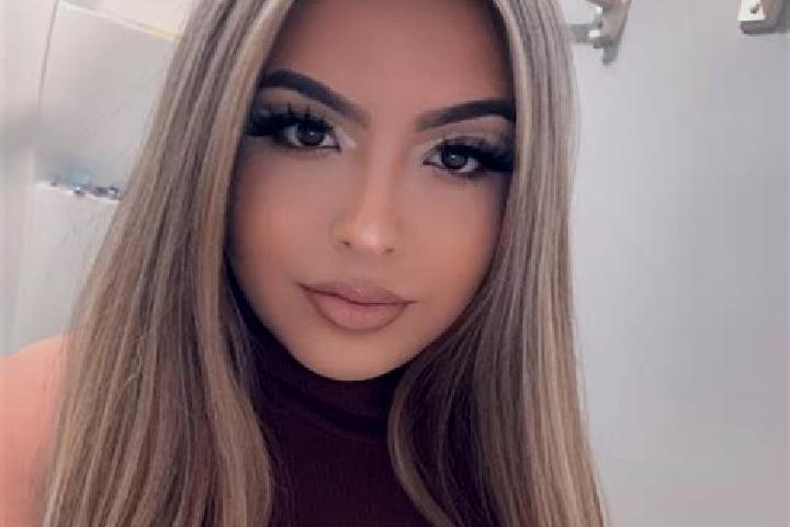 Olivia, 33, a blonde dark-eyed latina companion based in Valkeakoski. Offering Erotic Massage, Roleplay, Massage. Available for incall and outcall, overnight...